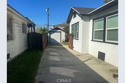 4041 Denker, Los Angeles, CA 90062 - Photo 8