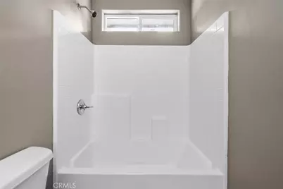 15688 Kingswood, Victorville, CA 92392 - Photo 16