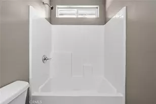 15688 Kingswood, Victorville, CA 92392 - Photo 16