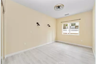 15688 Kingswood, Victorville, CA 92392 - Photo 14