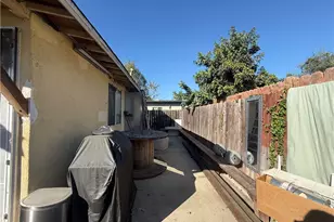 512 S Willowbrook, Compton, CA 90220 - Photo 10