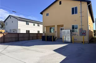 823 W G, Wilmington, CA 90744 - Photo 20
