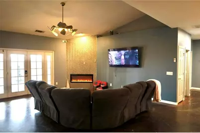 11077 Valle Vista Road, Phelan, CA 92371 - Photo 18