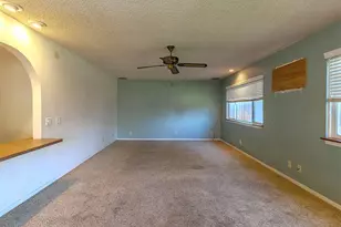 8815 San Vicente, Riverside, CA 92503 - Photo 2