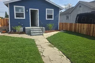 10722 Anzac, Los Angeles, CA 90059 - Photo 2