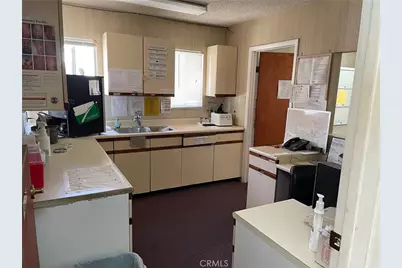 418 E Arbor Vitae, Inglewood, CA 90301 - Photo 10