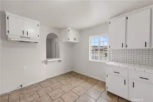 16516 E St, Victorville, CA 92395 - Photo 12