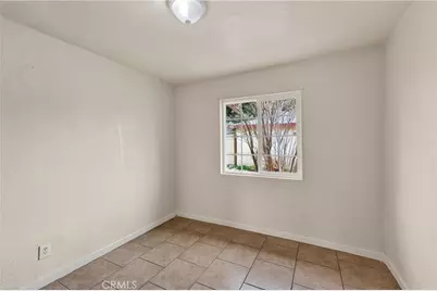 16516 E Street, Victorville, CA 92395 - Photo 14