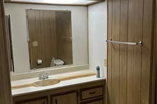 16511 S Garfield Ave, Paramount, CA 90723 - Photo 12