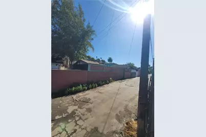 4010 Wall, Los Angeles, CA 90011 - Photo 12