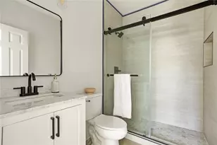 7358 Paso Robles Ave, Lake Balboa, CA 91406 - Photo 36