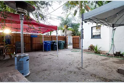 8995 Victoria Avenue, South Gate, CA 90280 - Photo 26