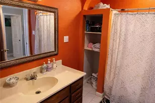 2032 W 77th St, Los Angeles, CA 90047 - Photo 10