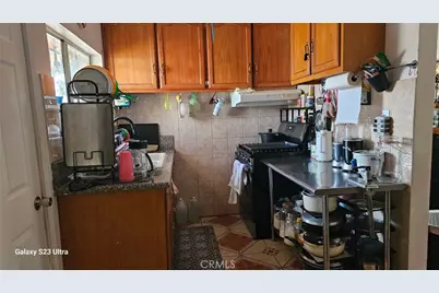 1140 W 66th, Los Angeles, CA 90044 - Photo 8