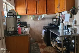 1140 W 66th, Los Angeles, CA 90044 - Photo 8