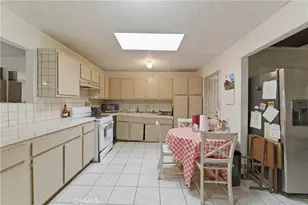 18325 Mettler, Carson, CA 90746 - Photo 8