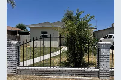 1012 Feliz, Bakersfield, CA 93307 - Photo 1