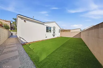 806 W 219th Street, Torrance, CA 90502 - Photo 20