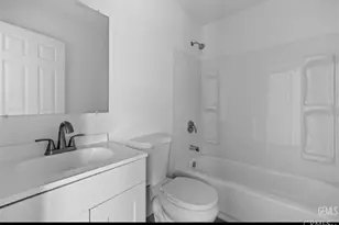 1413 Oregon, Bakersfield, CA 93305 - Photo 6