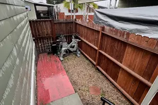 16600 Orange Ave, Paramount, CA 90723 - Photo 12