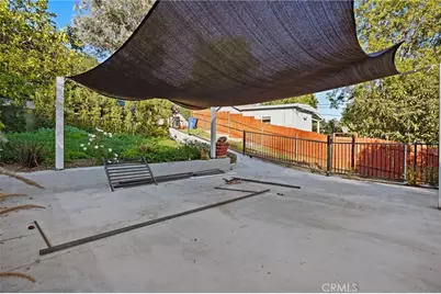 5831 Tipton, Los Angeles, CA 90042 - Photo 18