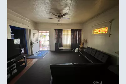 1826 W 46th St, Los Angeles, CA 90062 - Photo 2