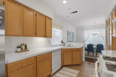 2977 Watermount, Riverside, CA 92501 - Photo 10