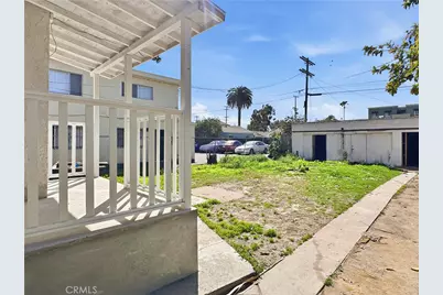 6915 Bonsallo, Los Angeles, CA 90044 - Photo 4