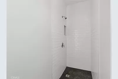 6915 Bonsallo, Los Angeles, CA 90044 - Photo 28