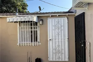 138 E 60th St, Los Angeles, CA 90003 - Photo 2