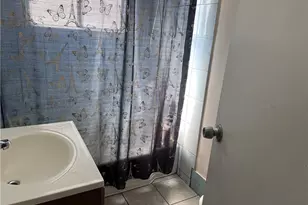 9710 San Miguel, South Gate, CA 90280 - Photo 12