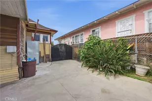 1720 Orchard, Los Angeles, CA 90006 - Photo 32