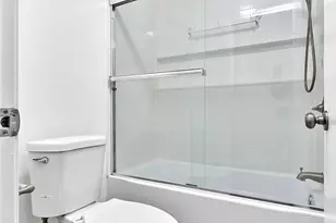 244 S La Fayette Park, Los Angeles, CA 90057 - Photo 18