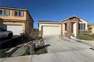 13047 Lancaster, Hesperia, CA 92344 - Photo 2