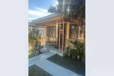 8815 S Fir Avenue, Los Angeles, CA 90002 - Photo 2