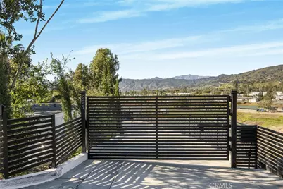 229 W Gladstone, San Dimas, CA 91773 - Photo 36