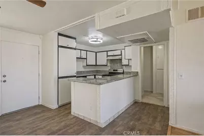 15000 Downey Ave #337, Paramount, CA 90723 - Photo 4