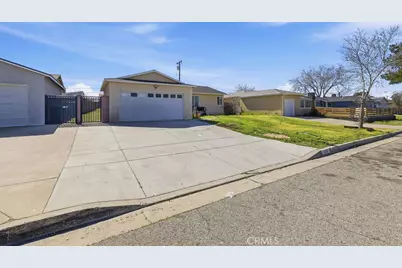 1020 W Avenue J6, Lancaster, CA 93534 - Photo 26