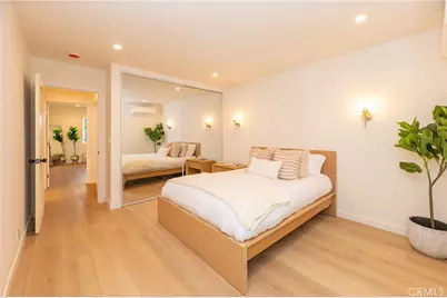 1535 W 70th, Los Angeles, CA 90047 - Photo 10