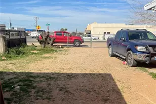 15823 Walnut, Hesperia, CA 92345 - Photo 14