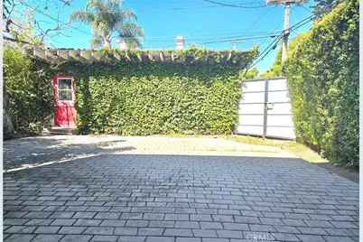 12217 Dorothy Street, Los Angeles, CA 90049 - Photo 28