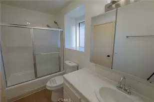 1140 Pacific Ave, Long Beach, CA 90813 - Photo 28