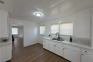 5142 S 4th Ave, Los Angeles, CA 90043 - Photo 8