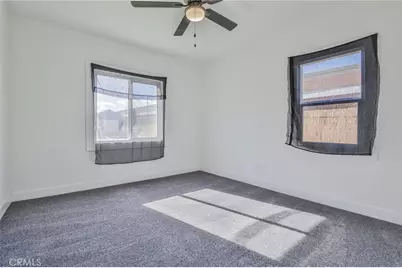 317 W 107th, Los Angeles, CA 90003 - Photo 14