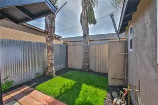 1712 E 57th, Los Angeles, CA 90058 - Photo 26