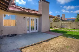 7704 River Mist Ave, Bakersfield, CA 93313 - Photo 32