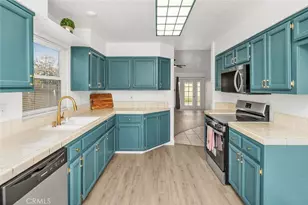 7704 River Mist Ave, Bakersfield, CA 93313 - Photo 12