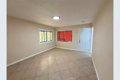 2121 E Piru, Compton, CA 90222 - Photo 12