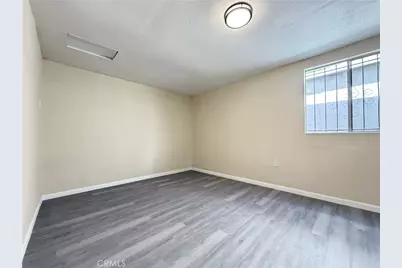 2121 E Piru, Compton, CA 90222 - Photo 22