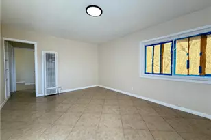 2121 E Piru, Compton, CA 90222 - Photo 10